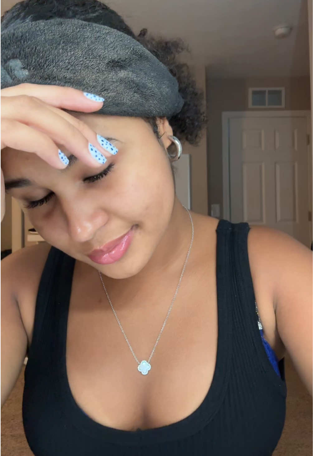 Actually glowing 🤍 @acwell_official #acwell_official #licorice #phbalancingtoner #koreanskincare #kbeauty #toner #serum #skinbarrier #skincareroutine #licoriceserum #licoricetoner #brighteningserum #niacinamide #licoriceextract #skincare #morningskincare #grwm #fyp 