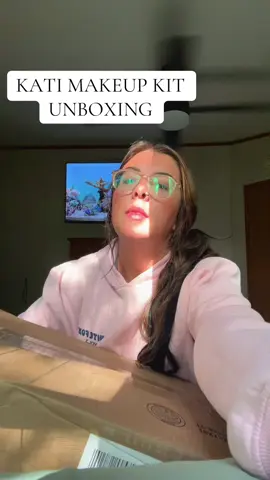 $50 FOR ALL OF THIS YOURE JOKING  #makeup #katimakeupbox #katimakeupkit #kati #katimakeupbundle 