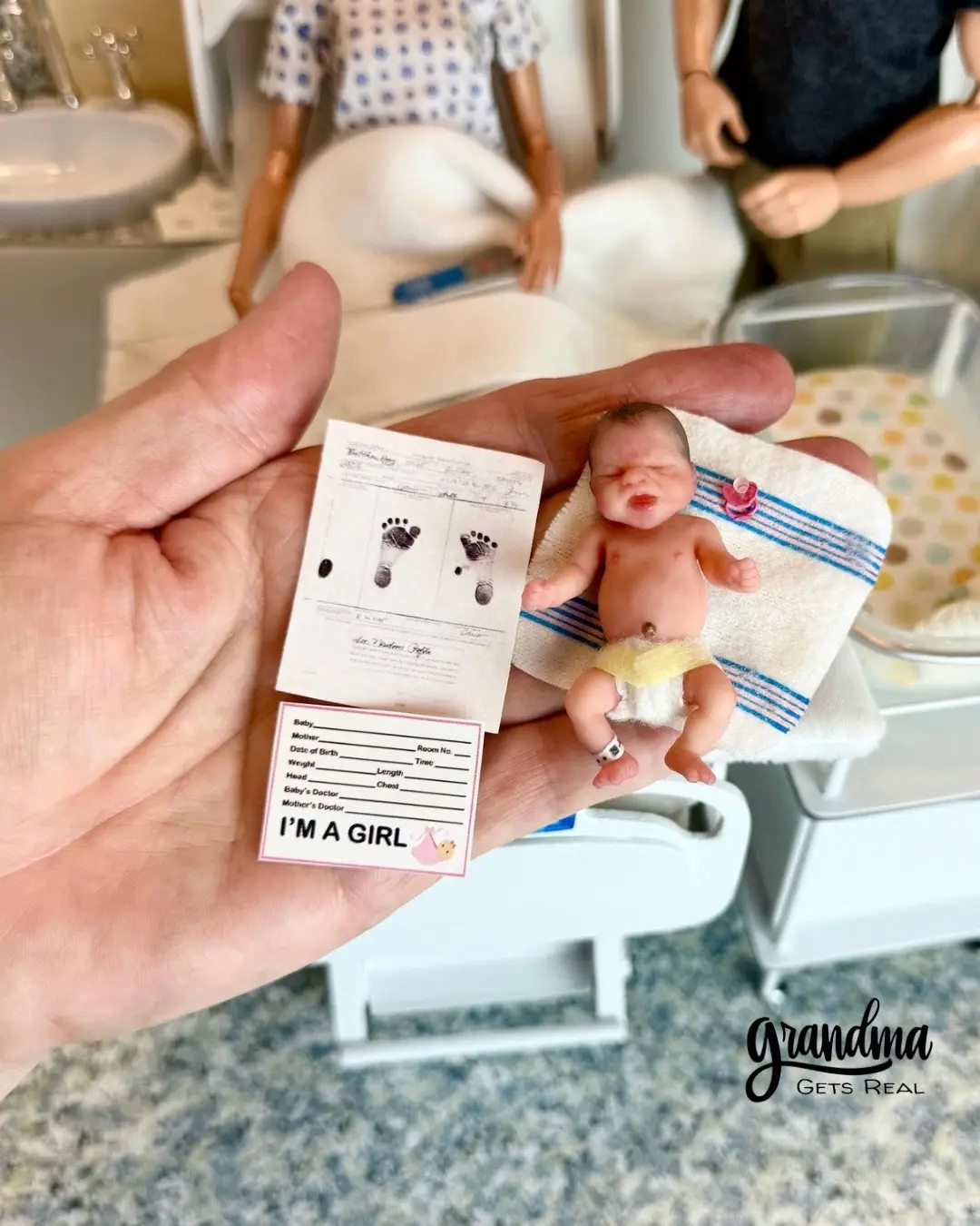 Welcome to the world baby Eliana! New grandbaby #14 for Ron and I today. Everybody is healthy and resting. Had to recreate this special day in miniature to celebrate! 💕 #grandmagetsreal #dollhouseminiatures #miniatureworld #miniatures 