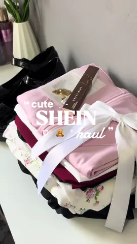 Shein Haul aesthetic 🎀✨ | Estou encantada com essas roupinhas! 🥺🤲🏻 @SHEIN @SHEIN Brasil   #fy #fyp #parati #foryou #SHEINforAll #sheineid #sheinhaul #haultok #cute #finds #shein #aesthetic #outfitinspo #unboxing #comprinhas 