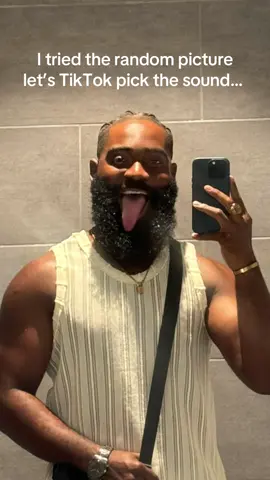 It’s TikTok fault….#beardpapi #beardedmen 