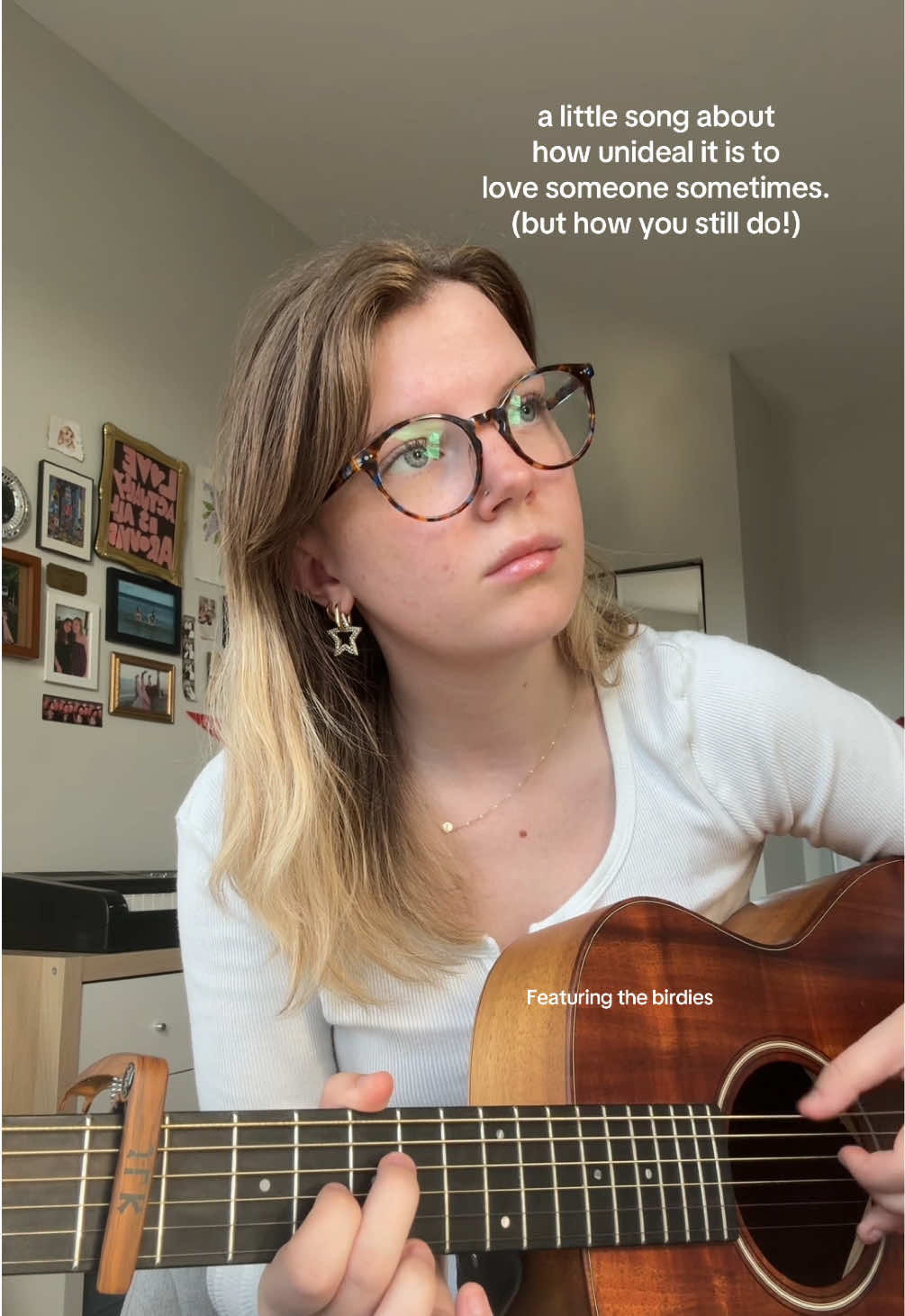 Chirping alongside the birdies this evening. Who knew having something so great to lose would be so difficult?! Crying and smiling all at once. Enjoy this unfinished journey. 🐥🐥 #fyp #songwriter #berkleecollegeofmusic #singersongwriter #originalmusic #originalsong #guitar #taylorgsmini #newapartment #music #boston #yay #fyp 