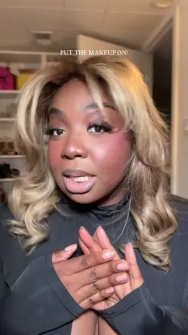 Put that makeup on! Dont be scared!! I promise your going to look like a Barbie doll #makeup #makeuphacks #makeuptips #makeupartist #makeuptipsandtricks 