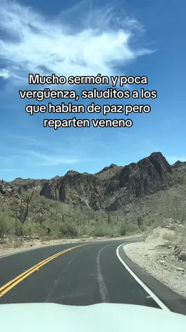 Cuando alguien presume valores, pero sus acciones dicen lo contrario… mejor tomarlo como lección de cómo no ser. ✨🙃 Hashtags: #Reflexión #Hipocresía #FrasesDeVida #Sarcasmo #FrasesReflexivas    
