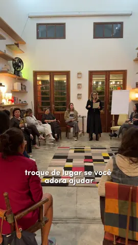 Quantas vezes vocês teriam trocado de lugar? Essa foi uma das dinâmica que fizemos no nosso último Encontros & Conexões. O tema era: 