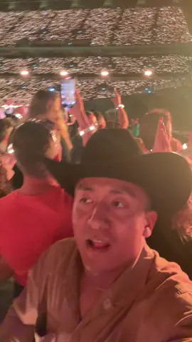 Yellow by Coldplay is always favorite #fyp #coldplay #london #coldplayconcert #wembley 