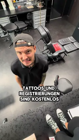🔥 Ein Tattoo, das Leben rettet! 🎉 20. September = TWIN-WIN-Day! 🧬 Kostenloses Tattoo + Stammzell-Registrierung 📍 ViktorTattoo-Studio, 90766 Fürth, Billinganlage 3 🕙 Start: 10 Uhr - Open End! ✅ Was gibt’s? 🔹 Nur das TWIN-WIN-Symbol, kostenlos & wohltätig 🔹 Stammzellspender-Registrierung direkt vor Ort 🔹 Teil einer deutschlandweiten Aktion (211 Studios!) Organisiert von @jers.su @jers_tattoos  💡 Walk-In | Nummer ziehen | Geduld mitbringen ❓ Fragen? @lisaabcxyz hilft dir an der Rezeption! 🍴 Support gesucht! Wir brauchen Sponsoren für Snacks & Drinks - jede Hilfe zählt! 📢 So kannst du helfen: ✔️ Am 20.09. kommen ✔️ Reel teilen & Freunde markieren ✔️ mögliche Sponsoren markieren 💪 Lasst uns gemeinsam ein Zeichen setzen, für Tattoos & für’s Leben! ✨ #TwinWinTattoo #Stammzellspende #DKMS #ViktorTattoo