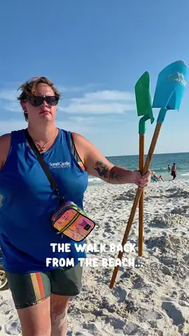 I didn't have to carry anything 😏 @catiethomas216  @Kate 🪞🧿  @Kit  #sandcastle #beach 