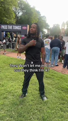 I promise I’m young it was a fake vid 😭 #clarkatlantauniversity #foryou #atl #sugethedon #fyp 