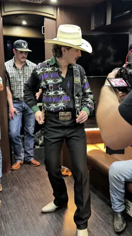 @Braxton Keith has the most bada$$ guitar strap in country music.  #nocompetition #braxtonkeith #countrymusic #guitarstrap