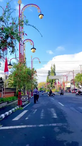 Selamat pagi Gianyar, Ada yg punya kenangan di kota ini Gaaees😍 #gianyar #gianyarbali #gianyarinfo_ #gianyarpunyacerita #shonjibalitour #otw #selamatpagi #bali 