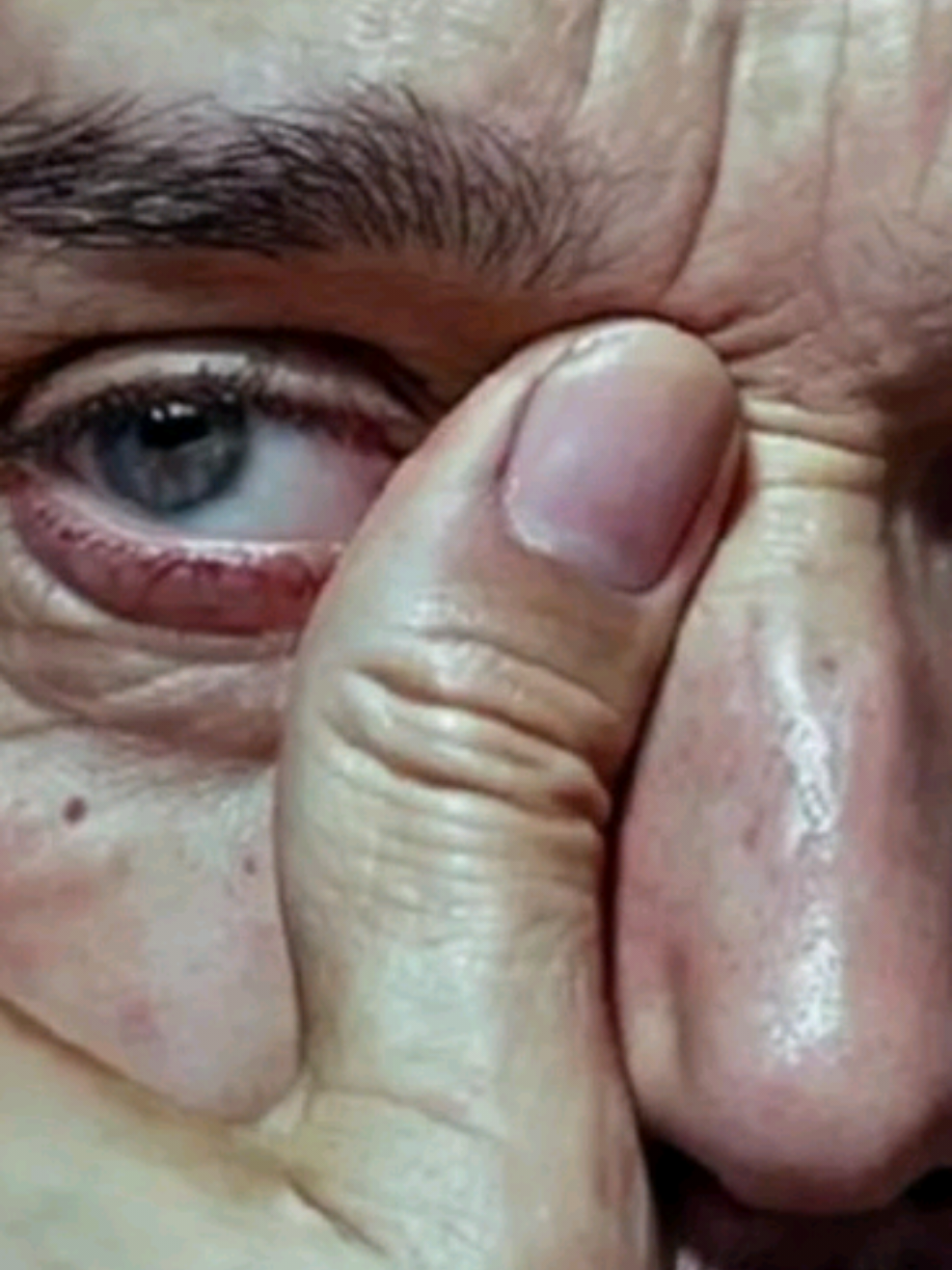 هوه الابوه من دنيتا شني اليريده🔱🔱💔#باسميون_حسينيون_كربلائيون #باسم_الكربلائي_سفير_الدمعه_الزينبيه #تفاعلوا_فولوا_لایگات_گومنتات🔀🎧📍 