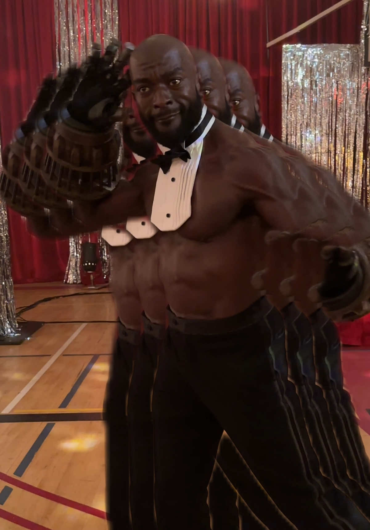 Time to stunt on these hoes… REMIX! Episode 8+9 just dropped 💣 @Peacock @Sony Pictures TV  #twistedmetal #season2 #axel #magicmike #chipanddale 