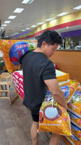 Que compra el Chino Inteligente en el mercado Chino?
