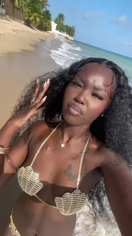 beach vibes