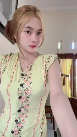 maaf sisirnya kujatuhin😁