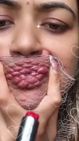 Brand New Viral Tiktok makeup lipstick application trend is going viral! The results from this technique is mind blowing 🤯 #makeup #lipstick #beautyhacks #beautytips 