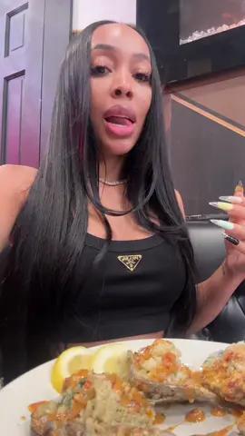 $2.50 oysters @ Never Hangry