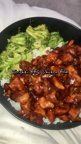 I loveee a good chicken bowl 😩 #chickenbowl #bbq #teriyaki #fyp #goodeats 