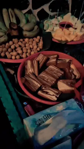 Ikh lebay ktnya ,,, biarin asal ngga ngerugiin org lain aja , sehat “ yaaa buat kalian 🥰🥰🥰