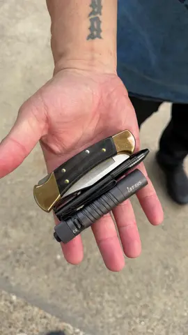 Size up your @BuckKnivesOfficial  in our handmade leather tool sheaths. Choose from our single clip, double clips or belt loops at www.taleofknives.com #tools #flashlight #buck #construction #engineer
