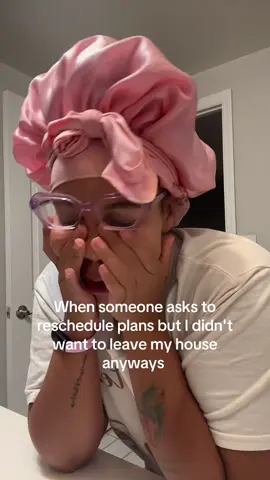 Pls know I'm okay with canceling plans as long as it's before I get ready! 😭 #homebody #friends 