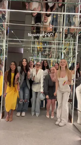 Nosotras 24/7 apoyando a @Aldo T De Nigris Si quieren colaboraciones con el, contáctenos!! #lcdlf #aldodenigris #lomecancito #teamaldodenigris #bailecito 
