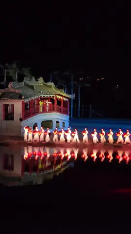 🌼 KUHA  Có hàng trăm Nón Lá Cờ  Biểu diễn vào các ngày  Lễ quốc khánh 2/9 này  ❤️  #kyuchoian #Daokyuchoian #Chuongtrinhkyuchoian #Hoianmemoriesshow #HoiAn  ---- 𝑭𝒓𝒐𝒎 𝒚𝒐𝒖𝙧 𝒇𝒓𝒊𝒆𝒏𝒅 𝒂𝒕 𝑯𝒐𝒊 𝑨𝒏 𝑴𝒆𝒎𝒐𝒓𝒊𝒆𝒔 𝑳𝒂𝒏𝒅 Đảo Ký Ức Hội An - Hoi An Memories Land 🏠 200 Nguyen Tri Phuong, Cam Nam, Hoi An City, Quang Nam province  