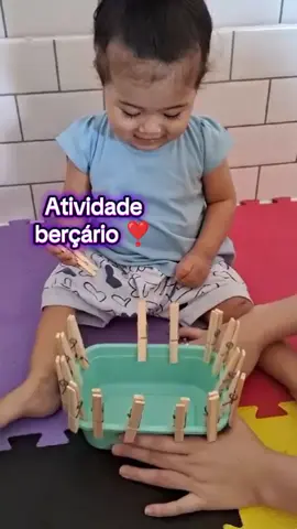 Atividade simples e eficaz para o berçário ❤️  #crecheinfantil 