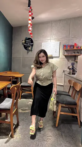 bagus kan sandal eike☘️