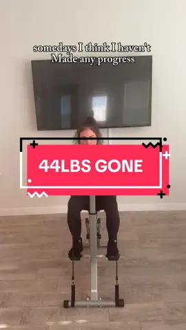 Even on days I don’t think I see a difference, I look back and realize that my mind is lying to me. 44 pounds gone and working on strengthening. #squat #squatmachine #homeworkout #homeworkoutsforwomen #workout 