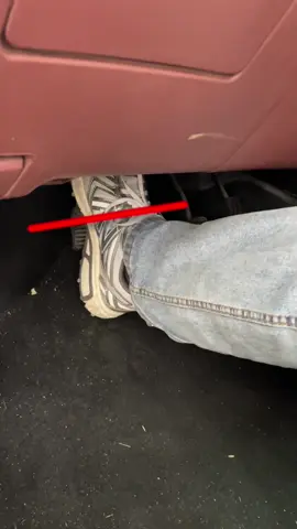 Three overtime footwork tips#car #cartips #manual #driving #drivesafe 