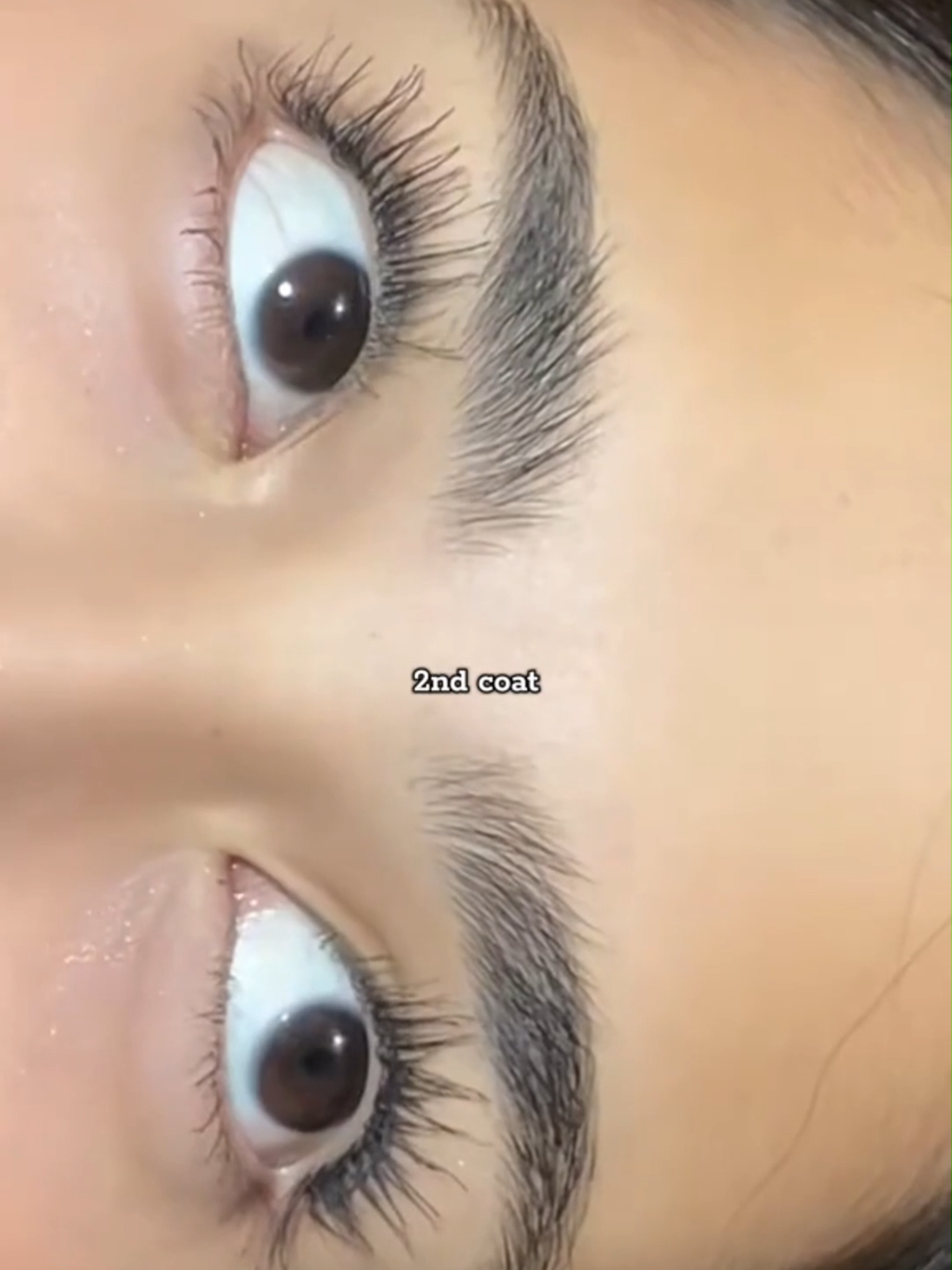 Warning 🚨 Lashes so BIG they might be illegal 👀🔥 #pinkflash #pinkflashph #pinkflashmascara #mascara #mascarahack #mascarareview