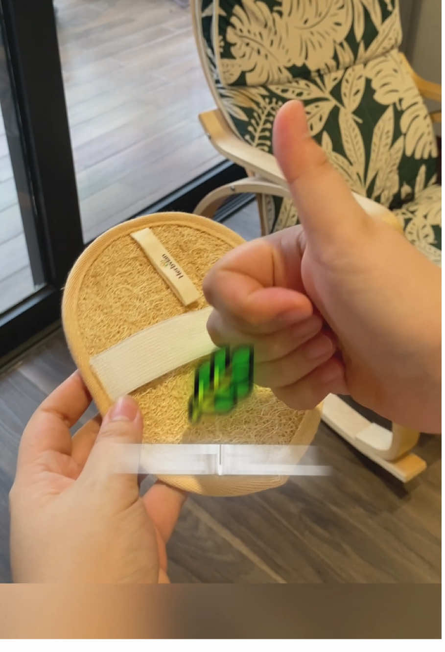 Exfoliate the natural way 🌱 gentle, effective, and 100% plant-basec🌎 #loofahreview #loofahsponge #loofahnatural #loofahscrub #virralvideo #loofah 