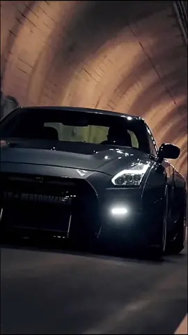 リズムに乗ってるね！#jdm #GTR #nissan #Nissangtr #轉場 