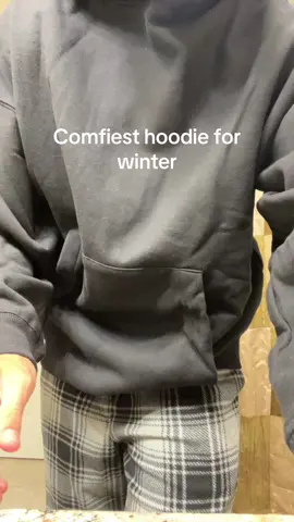 #oversizedhoodie #hoodie #comfy #winter #clothes 