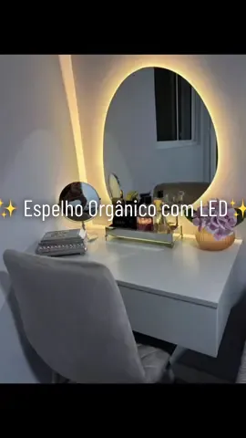 ✨ Espelho Orgânico Gigante com LED ✨ Sem fio e super prático! 👉 Funciona à pilha 👉 Escolha entre luz fria ou luz quente amarela decorativa 👉 Design moderno e luxuoso 👉 Iluminação perfeita para maquiagem, fotos e decoração 😍 Transforme qualquer ambiente em segundos com muito estilo e sofisticação!Comente eu quero que envio o link. Disponível também nos comentários! #espelho #organico #led #quarto #escritorio