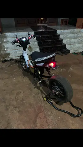 Đừng flop nữa mà ...huhu #xuhuong #xediendo #viral #quocdet2009 