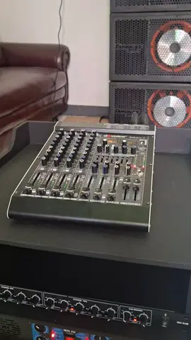 Super mening 😍 Spesifikasi : *sub 12 inc Ashley *low 10 inc Ashley *mid 6 inc *power 4 chanel *crossover ashley *mixer dbvoice #promomakangajian #pemburuhoreg #soundsystemjawatimur #soundsystemminiatur #brewog_audio 