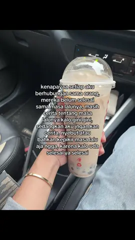 kita juga sama sama tau semua orang pasti punya masa lalunya sendiri, bisa gasi yaudah aja #lucu 