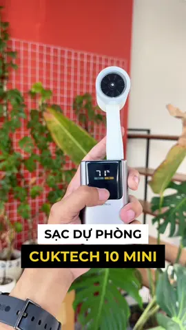 Sạc dự phòng nhỏ nhất, xịn nhất, hỗ trợ sạc nhanh cho Xiaomi, HONOR các kiểu luôn. Đi kèm là loạt đồ chơi mà mình xài của CUKTECH, cả đèn, cả quạt 😎 #LearnOnTikTok #ngxcnguyen04 #CUKTECHVIETNAM #CUKTECH10mini 