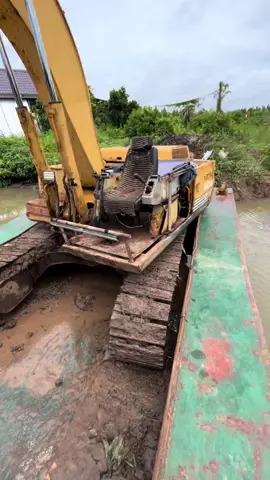 Bơm mỡ rồi lụm tiếp cho xg 🤪#sumimôtôf260 #xuhuongtiktok #xecuoccamau 