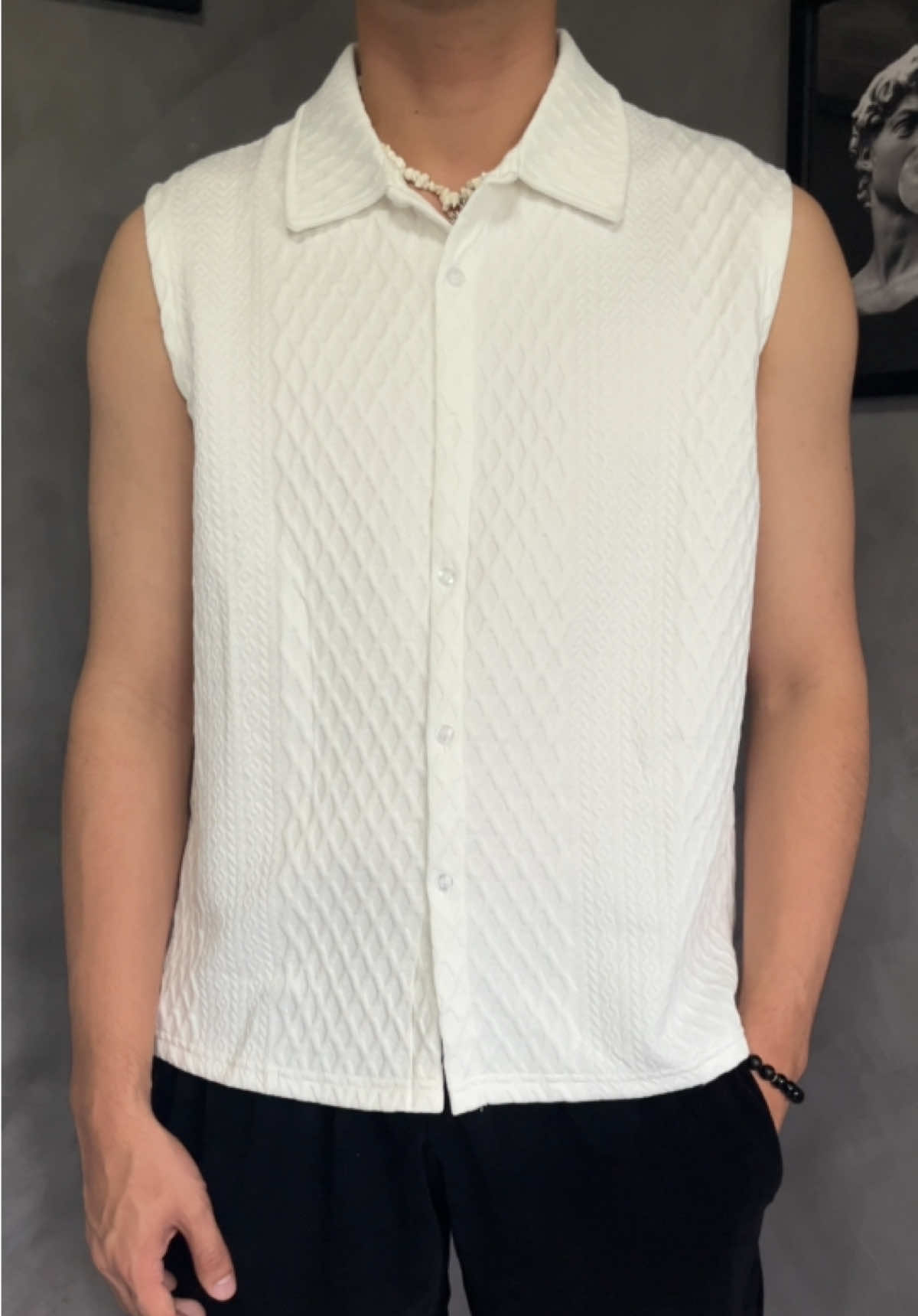Solid din nitong white napaka linis!! #kinwoo #sando #sleeveless #outfitideas #beachoutfits 