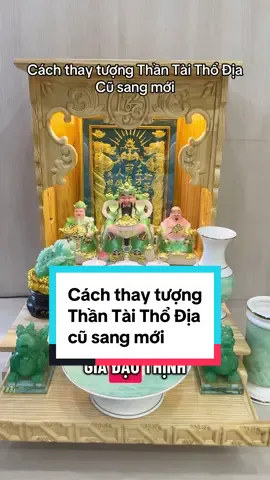 Cách thay tượng Thần Tài Thổ Địa cũ sang mới: Gia chủ cần biết lễ nghi này. #banthothantai #banthothantaithodia #thantaithodia #dothocung #thegioithocung 