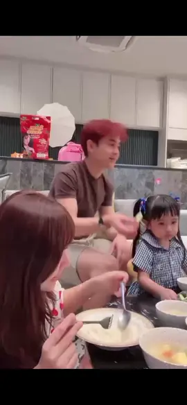 #รัชนกสุวรรณเกตุ #เจนนี่ได้หมดถ้าสดชื่น #เจนนี่ #ยูจิน #ยูจินลูกพ่อยิวแม่เจน 