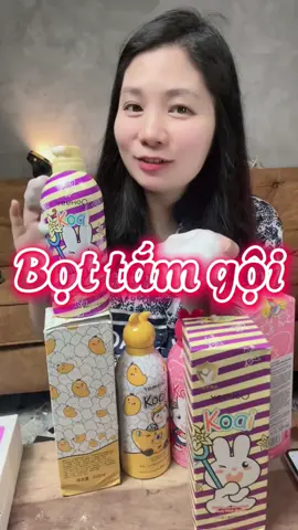 Các mom ơi, chăm sóc bé giờ đây đã dễ dàng hơn nhiều nhờ sữa tắm gội Koai cho bé. Sản phẩm tích hợp 2 trong 1 vừa gội vừa tắm, tạo bọt siêu mịn giúp làm sạch dịu nhẹ mà vẫn giữ ẩm cho da. Công thức an toàn, không chứa chất gây hại, thân thiện với làn da nhạy cảm của trẻ nhỏ. Đặc biệt, sữa tắm gội Koai cho bé có hương thơm tự nhiên, giúp bé luôn thơm tho, dễ chịu sau khi tắm. Đây chính là lựa chọn thông minh giúp mẹ yên tâm chăm sóc con yêu mỗi ngày. #bottamgoi #bottamchobe #suatamchobe #daugoichobe #xuhuong 