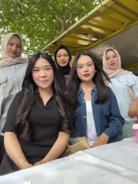 picapica @Es Teh Poci Fakultas Hukum 