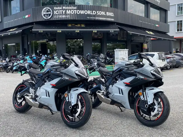 New CFMOTO 675SR-R 675SR 3 Slinder bike  Promo 5 Year Warranty !!! RM37888 Color Black , White New color grey  Credit card ez pay Deposit 0 631x5yrs  Loan Credit  Deposit 10% 5++x7yrs Shop Loan Deposit 18800 525x5yrs CALL/Whatsapp Kelvin -014-6572740 https://wa.me/60146572740 ERNEST NG - 012-3475767 https://wa.me/60123475767 Nak Jual Motor Anda ? *Datang ICITY MOTOWORLD * *Kita Boleh Beli Tanpa Trade In * * MOTOR TUKAR JADI CASH * * 50cc sampai 2000cc pun blh * Others Used Bike can check on https://www.facebook.com/media/set/... CALL/Whatsapp SALES Manager >>>ERNEST NG - 012-3475767 https://wa.me/60123475767 + Boleh TRADE IN, HARGA tinggi + Swasta/s layak utk memohon + Penghantaran sampai depan rumah + Trusted Seller + Rebat Dan Hadiah Menarik Menanti + Luar KL & SELANGOR sangat dialu2 alukan + PENGHANTARAN SELURUH Malaysia + PROVIDE CHANGE NEW NUMBER PLATE SERVICES + INTERCHANGE SERVICES + INSPECTION PUSPAKOM SERVICE + EASY LOAN APPLY SERVICE WE DOING AFTER SALES SERVICES + RENEW INSURANCE + RENEW ROADTAX Lokasi Kedai/ Location: HQ- Shah Alam icity 1 Jalan Keluli 7/110 seksyen 7 40000 Shah Alam selangor (Waze Benelli best shop Shah Alam ) BUSINESS HOUR : Isnin ~ Sabtu : 9.00AM -7.00PM #CFMOTO #675SR #SBK #675SRR