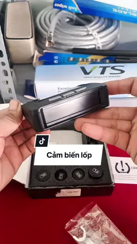 Cảm biến áp suất lốp ô tô pin năng lượng mặt trời. #cambienapsuatlop #cambienapsuatlopvanngoai #cambienapsuatlopoto 