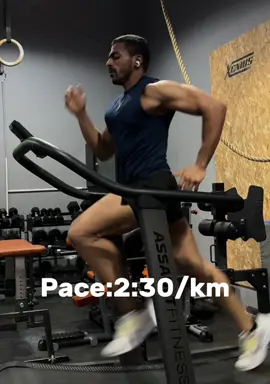 شلون تفرق معاك الركضه لما تغير الايقاع؟🏃🏽‍♂️‍➡️🔥 حطيتلك مقارنة بين سرعات مختلفة: ٥:٠٠/٤:٠٠/٣:٠٠/٢:٣٠ دقيقه لكل كيلو  